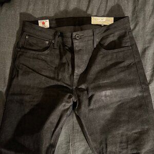 ROUGE TERRITORY / STRONG TAPER / RELAXED TOP BLOCK / STRONG TAPER